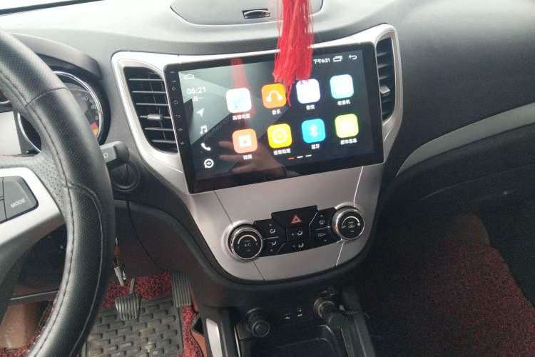 Used CHANGAN CS35 2016 1.6L Manual Luxury Model China V Standard Audio And AC Panel