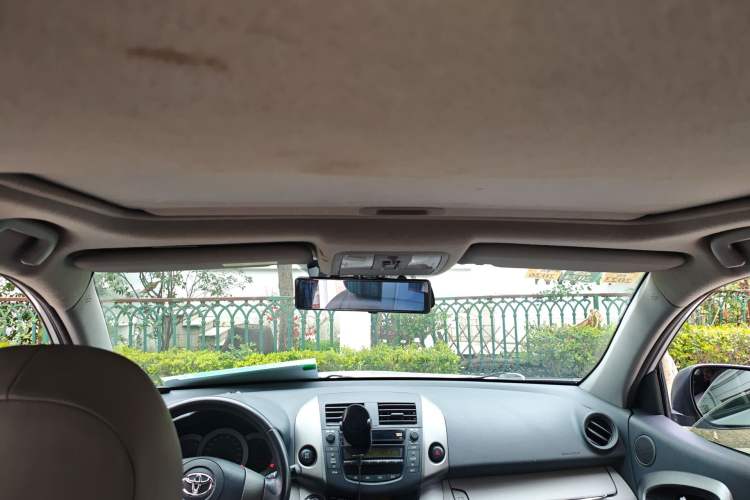 Used Toyota RAV4 2009 2.4L Automatic Luxury Edition