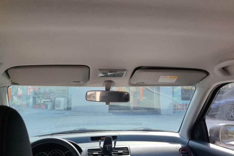 Used Suzuki Swift 2016 1.5L Automatic Fashionable Coolplay Edition
