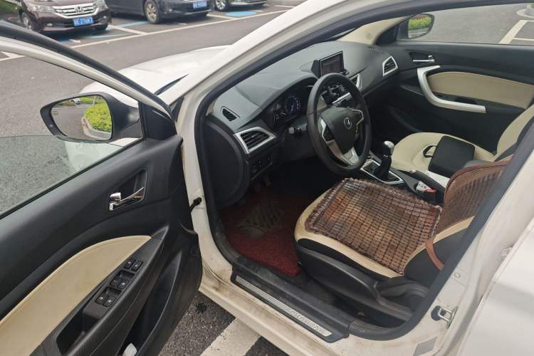 Used CHANGAN Alsvin V7 2016 1.6L Manual Enjoyment Model China V Standard Driver Seat