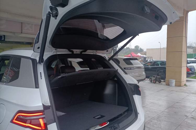 Used BYD Song Pro New Energy 2022 DM-i 110km Flagship Model Trunk