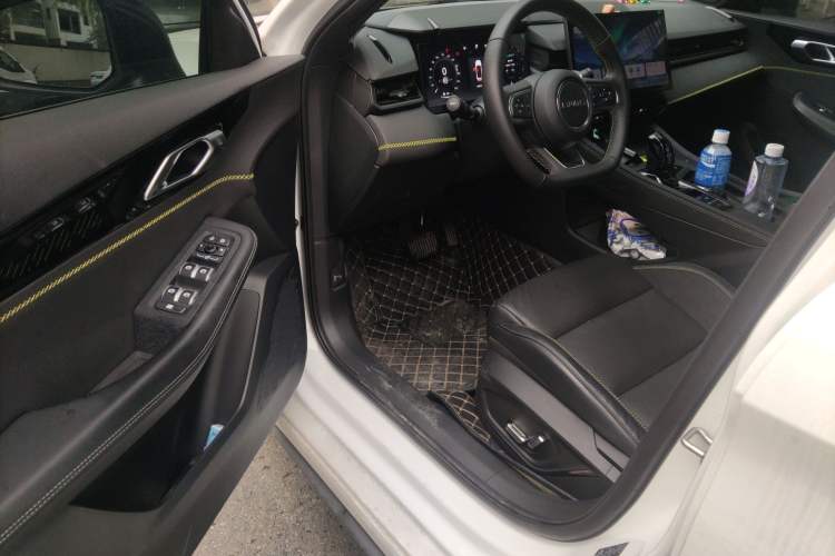 Used Lynk & Co 03 2023 1.5TD DCT JingPro