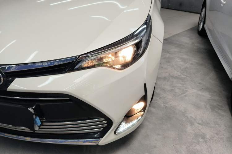 Used Toyota Levin 2018 185T CVT Luxury Edition
