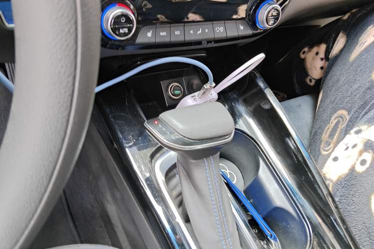 Used Buick Velite 6 2020 Plug-in Hybrid Connected Smart Edition
