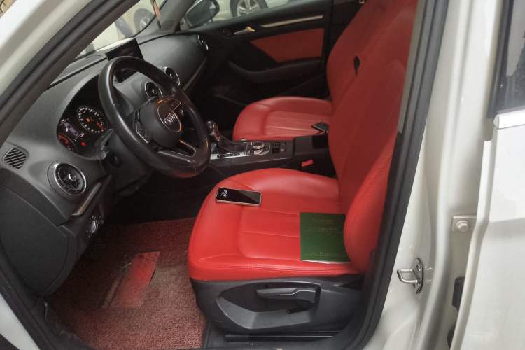 Used Audi A3 2018 30th Anniversary Edition Limousine 35 TFSI Ambition Model
