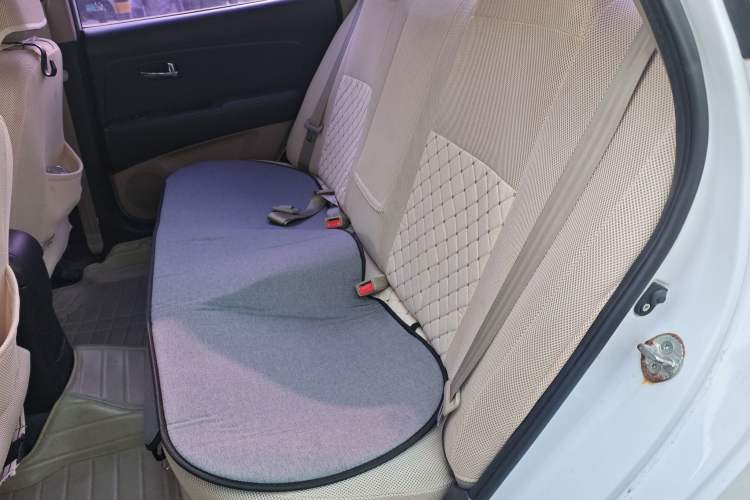 Used Hyundai Celesta 2011 1.6L Manual Luxury Model
