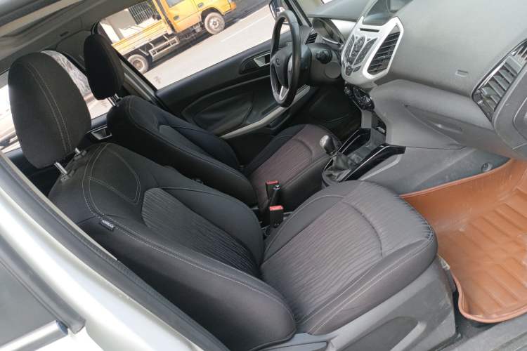 Used Ford EcoSport 2013 1.0L GTDi Manual Luxury Model Right Front Seat