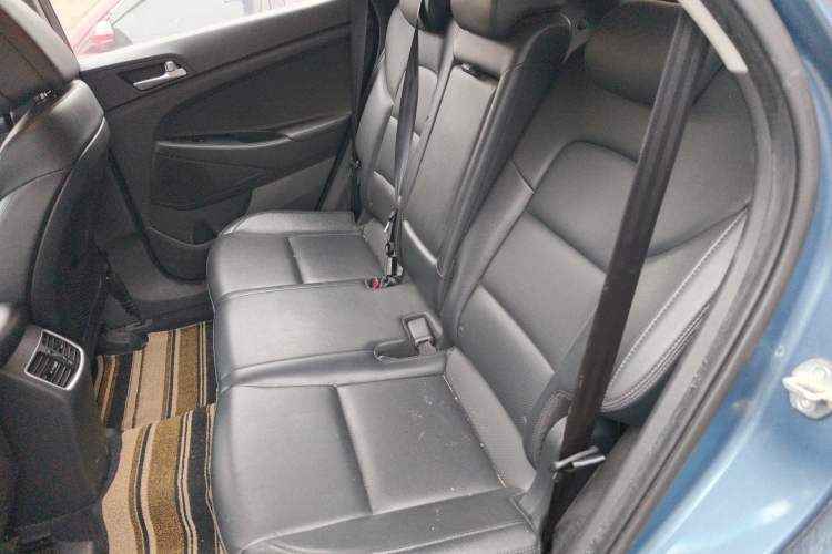 Used Hyundai Tucson 2015 1.6T Dual-Clutch Two-Wheel-Drive Smart Model
