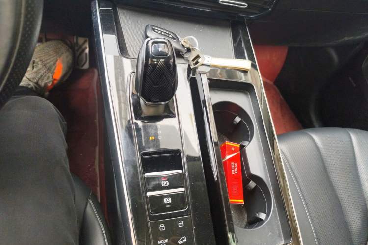 Used Roewe RX5 eMAX 2022 1.5T PHEV Fearless Deluxe Edition Gear Lever