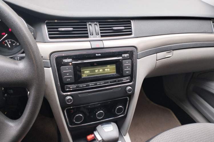 Used Skoda Superb 2012 1.4TSI DSG Zhiya Edition