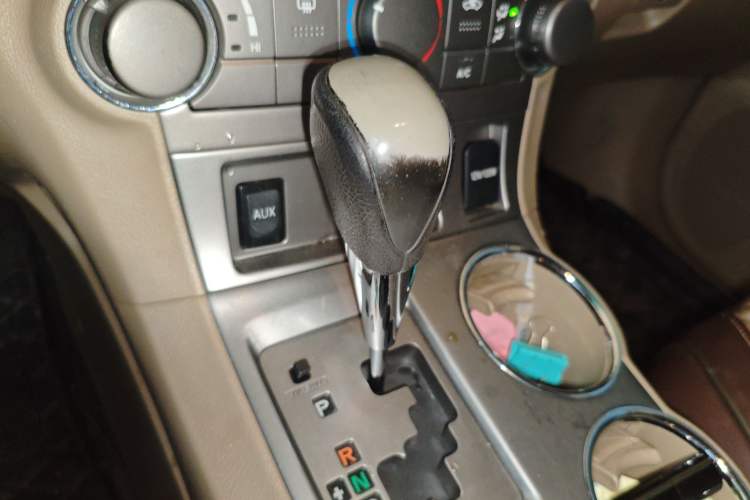 Used Toyota Highlander 2011 2.7L Two-Wheel Drive 5-Seater Sport Edition
