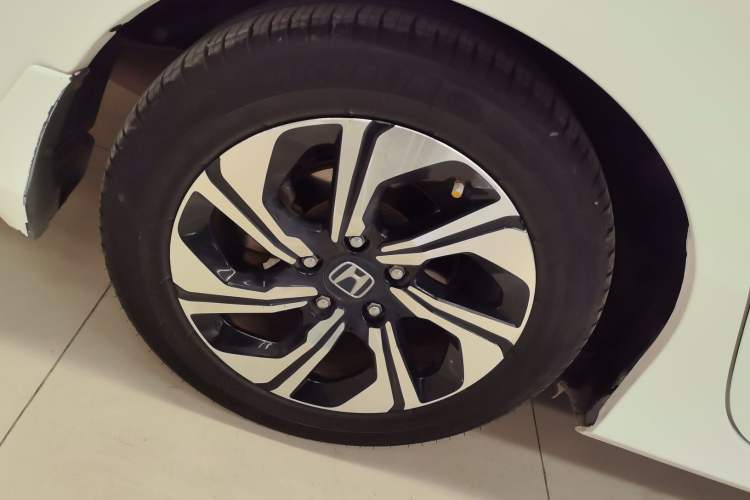 Used Honda Crider 2016 1.8L CVT Luxury Edition