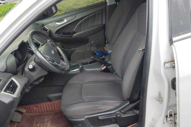 Used Chery Arrizo 7e 2016 1.6L e-Chic Edition Left Front Seat