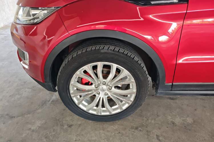 Used Land X7 2015 2.0T Panoramic Prestige Edition Left Front Wheel Hub