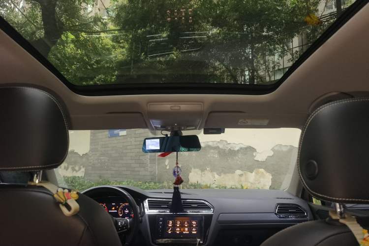 Used Volkswagen Tiguan L 2021 330TSI Automatic Two-Wheel Drive R-Line Enhanced Edition