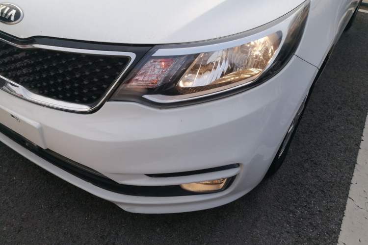 Used Kia K2 2015 Sedan 1.4L Automatic GLS