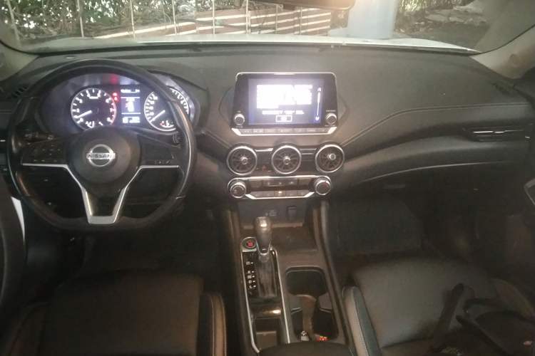 Used Nissan Sylphy 2020 1.6L XL CVT Enjoyment Edition Center Console