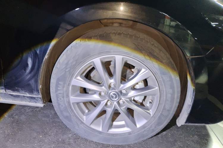 Used Mazda 3 Axela 2021 1.5L Automatic Zhiyue Edition Right Front Wheel Hub