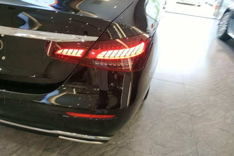 Used Mercedes-Benz E-Class 2022 Revised Version E 300 L Luxury Edition
