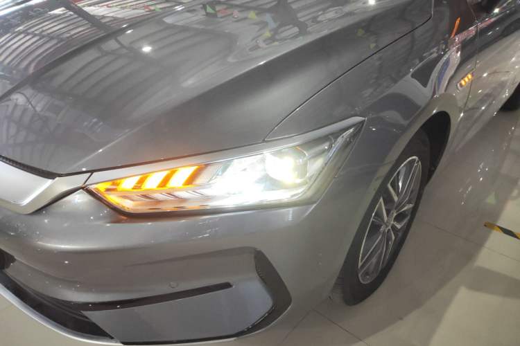 Used BYD Qin PLUS 2024 Honor Edition EV 510KM Excellence Model