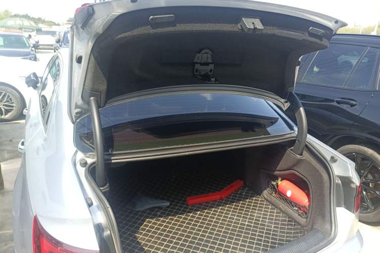 Used Audi A4L 2019 40 TFSI Ambition China VI