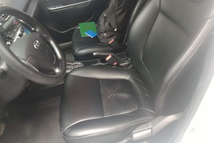 Used Kia K2 2015 Sedan 1.4L Automatic GLS
