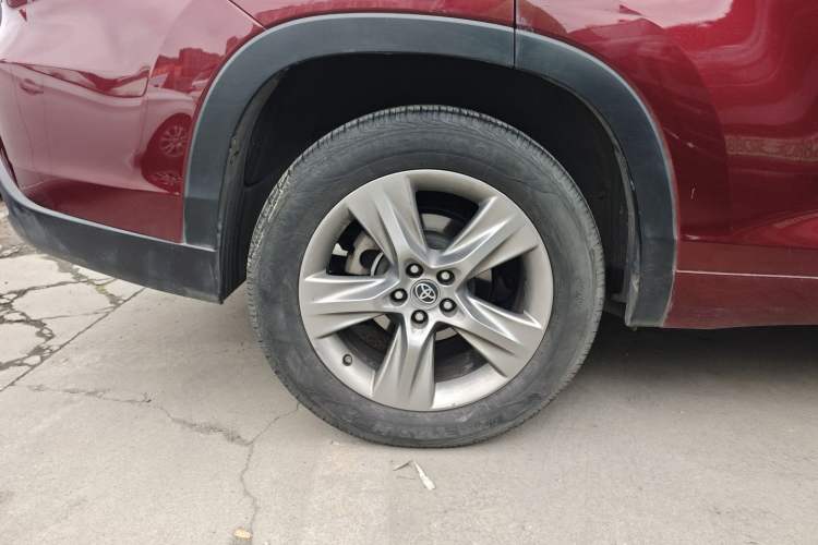 Used Toyota Highlander 2015 2.0T Four-Wheel Drive Luxury Edition 7-Seater
