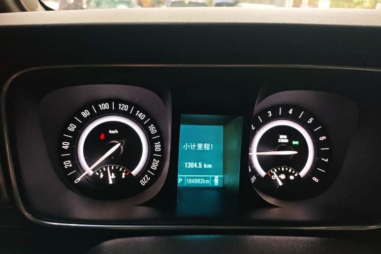 Used Buick GL8 2017 25S Luxury Version China V Standard