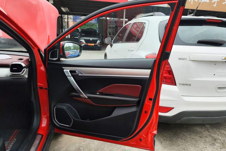 Used Geely Auto Coolray 2019 Sport Model 260T DCT Patrol China V Standard