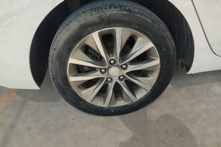 Used Buick GL6 2019 18T 6-Seater Connected Luxury Version China V Standard