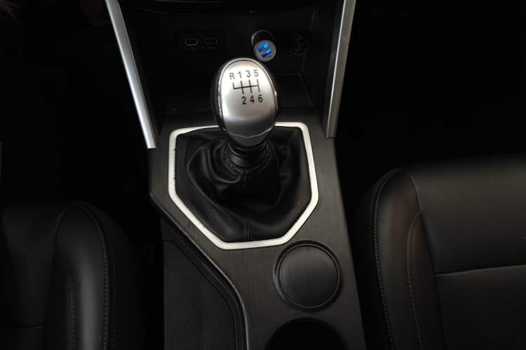 Used Great Wall Poer 2019 2.0T Commercial Version Manual Diesel Two-Wheel Drive Elite Long-Box GW4D20M