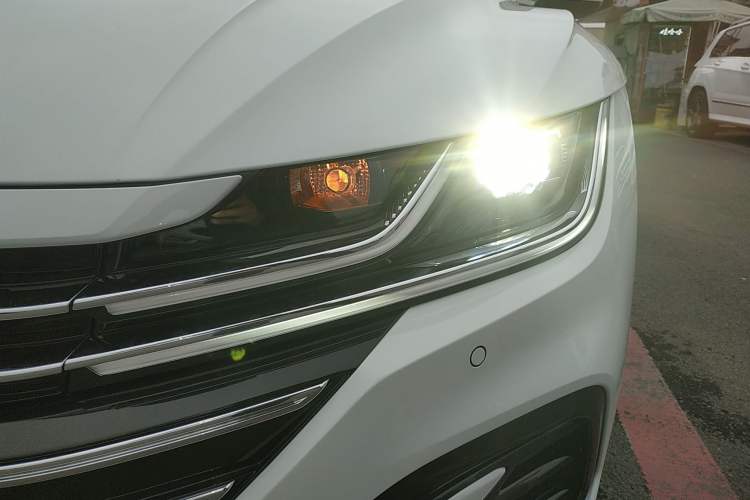 Used Volkswagen FAW-Volkswagen CC 2025 330TSI Ignite All-Inclusive Edition Left Front Headlight