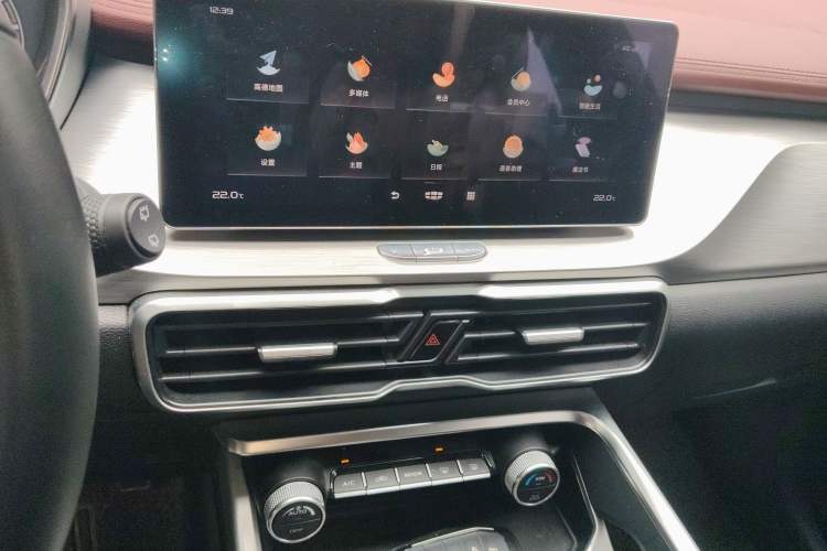 Used Geely Auto Coolray 2019 260T DCT Knight China V Standard
