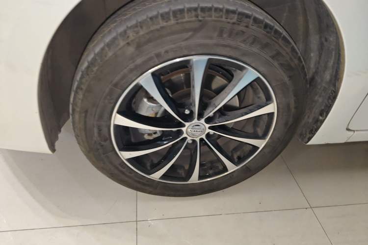 Used Nissan Sylphy 2021 Classic 1.6XE CVT Comfort Edition Left Front Wheel Hub