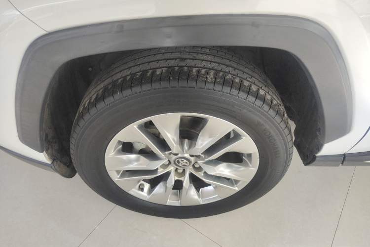 Used Toyota Wildlander 2020 2.0L CVT 4x4 Luxury Edition
