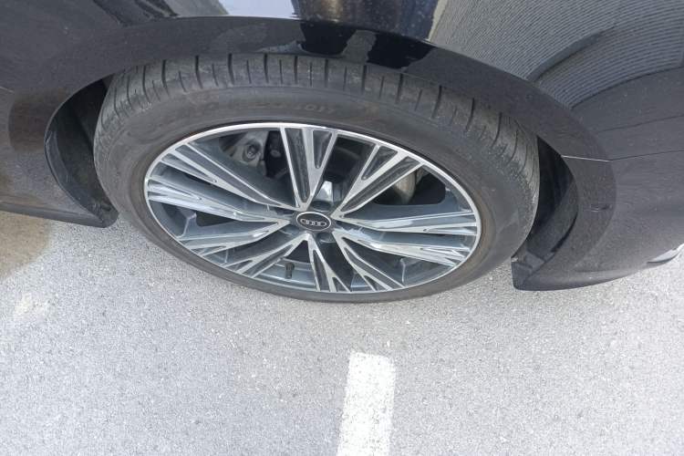 Used Audi A6L 2023 Revised Edition 45 TFSI quattro Prestige Dynamic Version Exterior 4