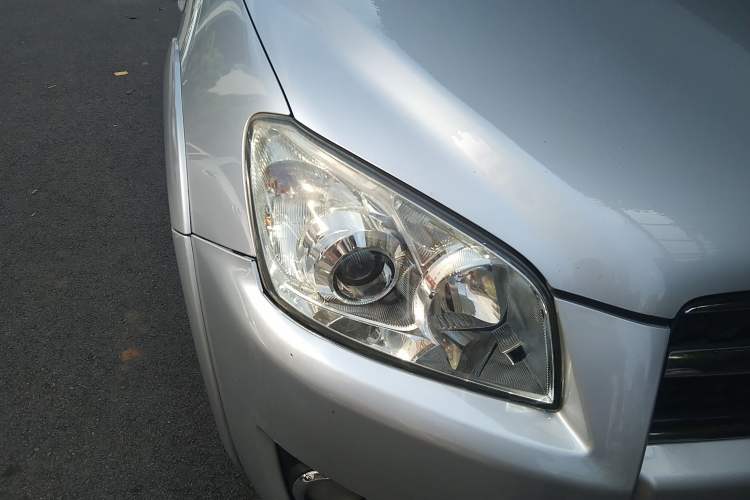 Used Toyota RAV4 2009 2.4L Automatic Luxury Edition
