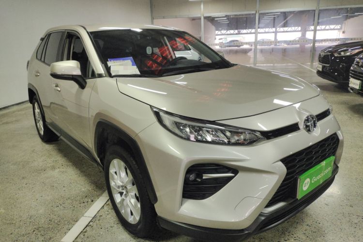 Used Toyota Wildlander 2022 Updated Version 2.0L CVT Two-Wheel Drive Leading Edition
