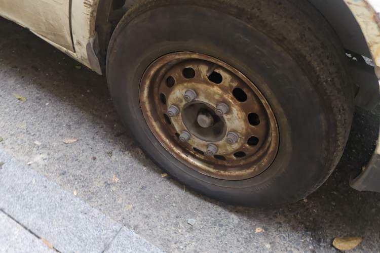 Used JMC Transit 2017 2.8T Commercial Version Long Wheelbase Mid-Roof 6/7/8-Seater JX493
