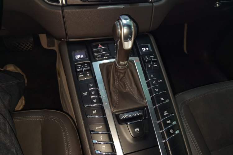 Used Porsche Macan 2017 Macan 2.0T
