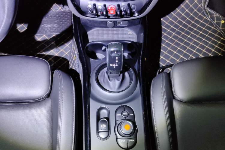 Used MINI Clubman 2019 1.5T ONE
