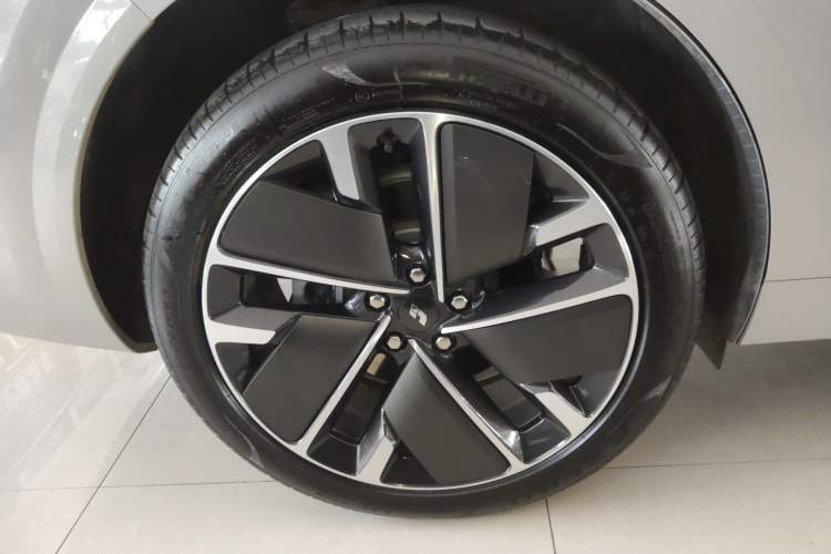 Used Li Auto L6 2025 Max Smart Refresh Edition
