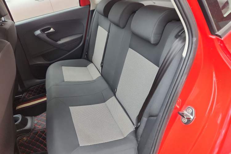 Used Volkswagen Polo 2014 1.4L Manual Fashion Edition Left Rear Seat