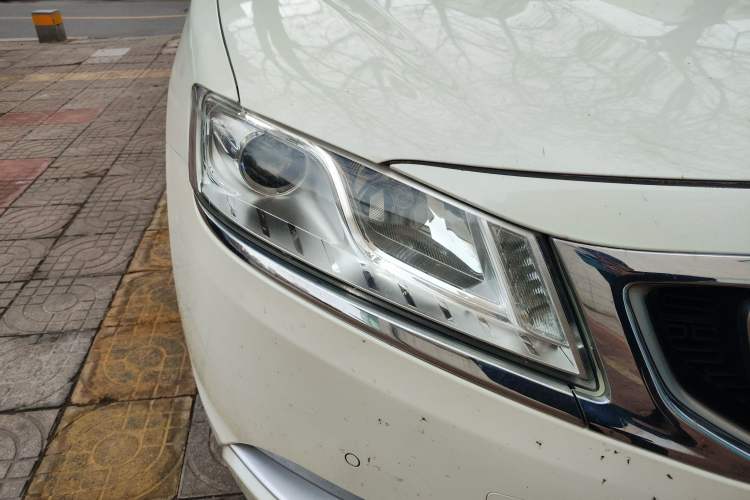 Used Geely Auto Emgrand GT 2015 1.8T Flagship Model
