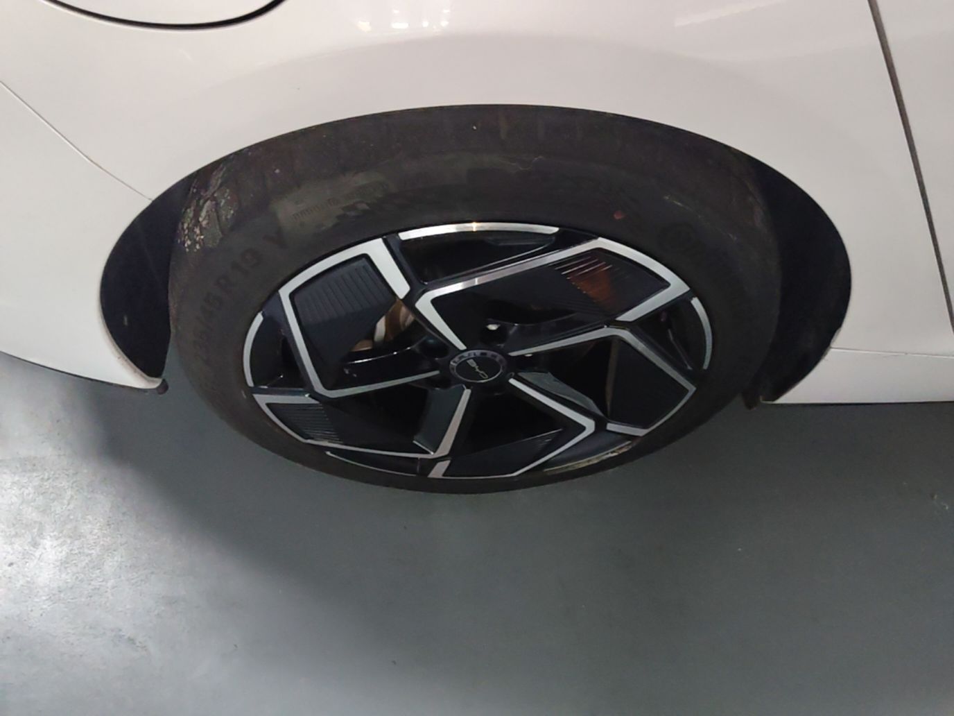 BYD Seal 2022 700 km Long-Range Rear-Wheel-Drive Version — снимка 11