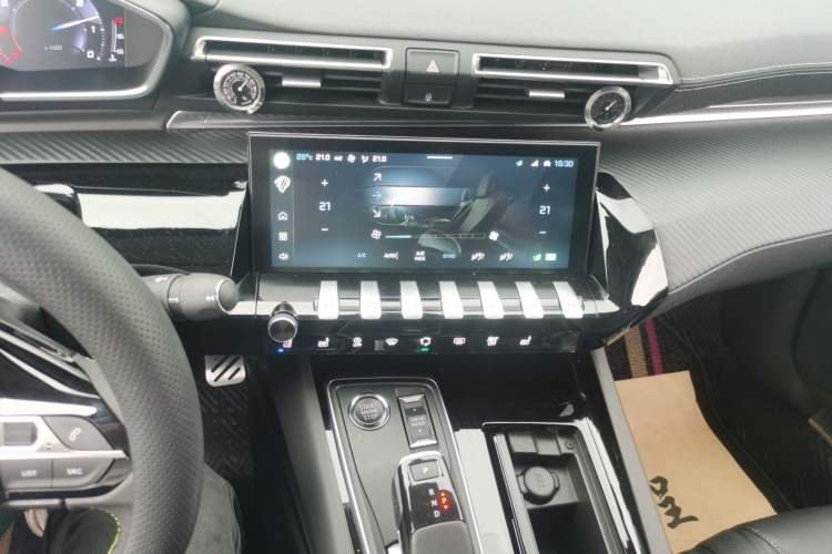 Used Peugeot 508 2025 508L 400THP Grand Touring Flagship Edition Audio And AC Panel