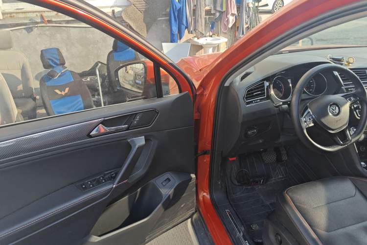 Used Volkswagen Tiguan L 2018 330TSI Automatic Two-Wheel Drive Flagship Edition