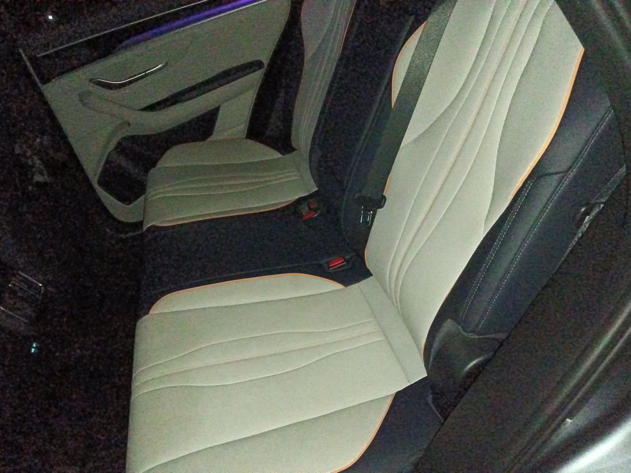 BYD Song PLUS New Energy 2021 DM-i 51KM Prestige Model - Executive — снимка 14