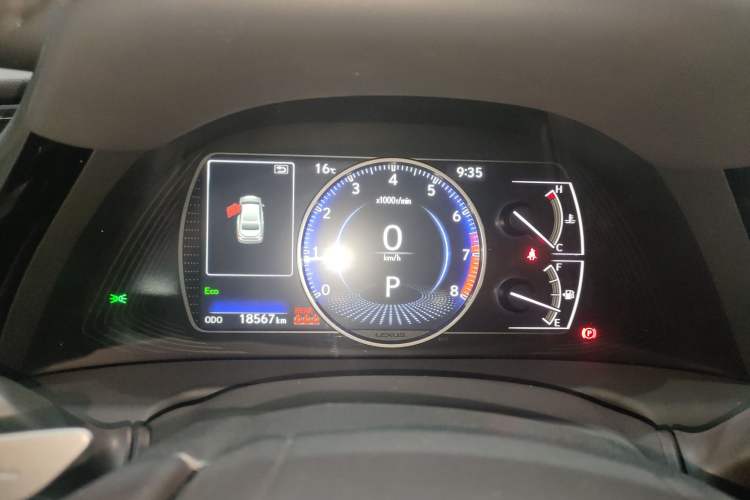 Used Lexus ES 2023 200 Excellence Edition