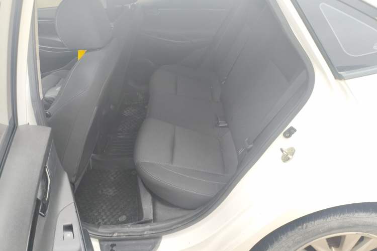 Used Hyundai Celesta 2018 1.6L Automatic GL Enjoyment Edition China VI compliant